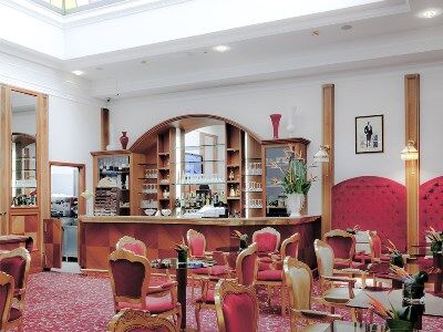 Hotel Golden Tower &
